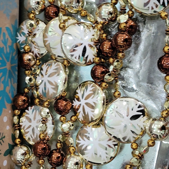 Other - 6 strands Shiny Metallic Brown Gold Christmas  tree frosted snowflake garland